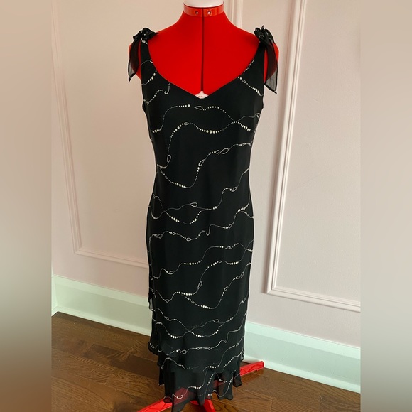 EVAN PICONE Vintage Dress, Black V-Neck Sleeveless, Long, Ruffles, Ties, US M - Picture 2 of 13